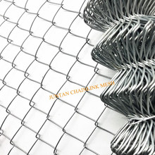 Dimond chain link wire mesh fence